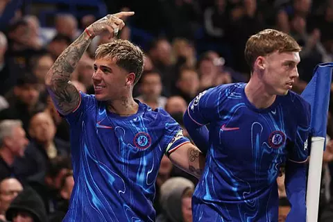 بالمر يستعيد ذاكرة المساهمات الهجومية.. وإنجاز خاص لإنزو فيرنانديز مع تشيلسي